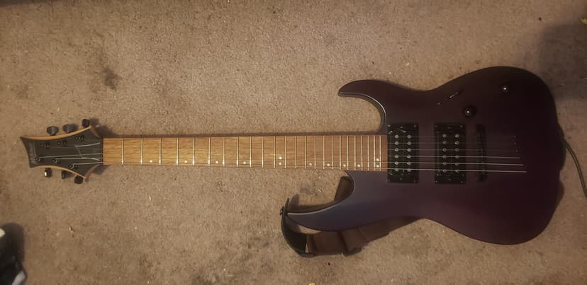 MM100 Mini Double Cutaway