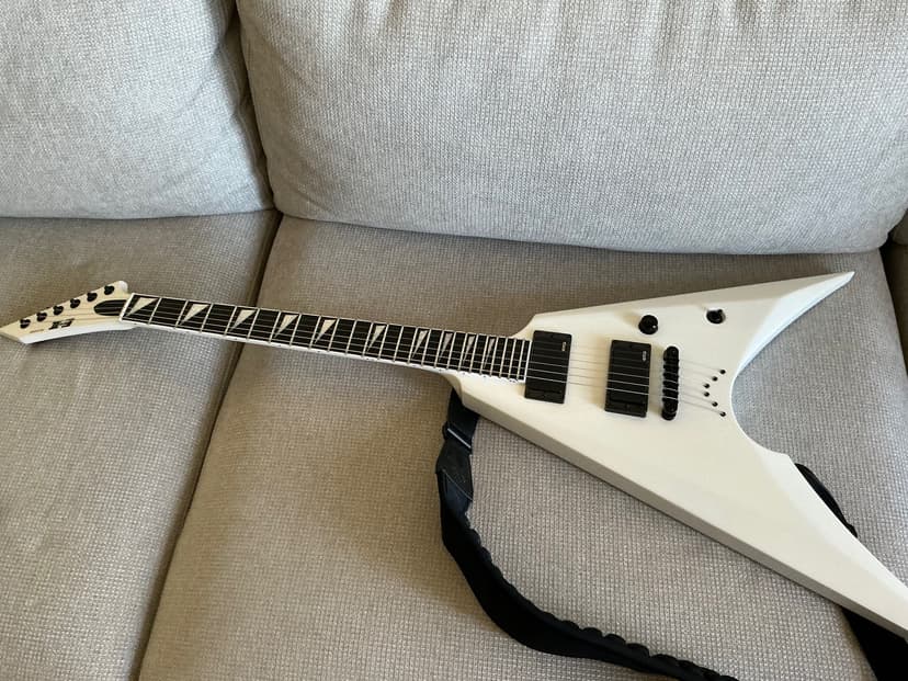 ESP E-II Arrow NT Snow White
