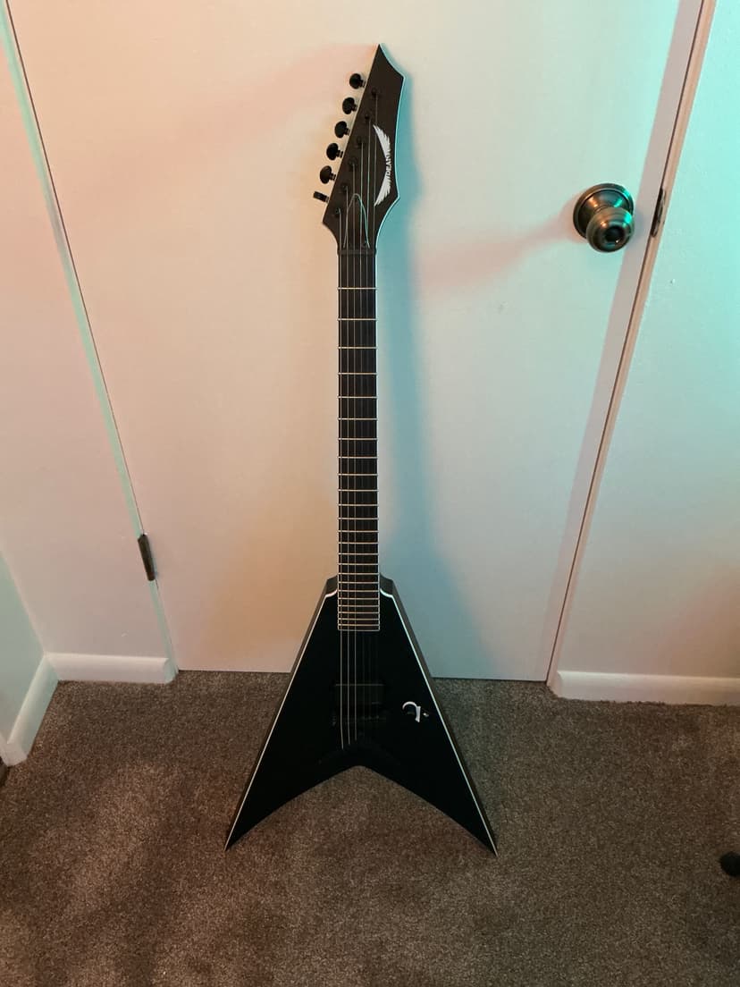 Vengeance Select Fluence Black Satin
